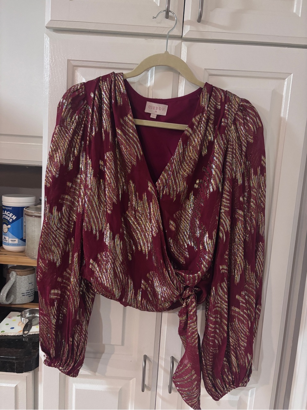 Ciebob Rust Metallic Pattern V-Neck Blouse - Picture 2 of 5